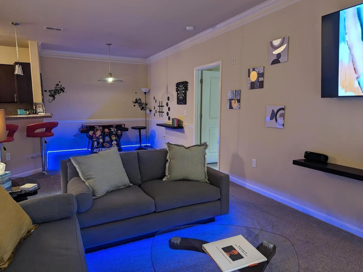 And Play - Sleeps 7 